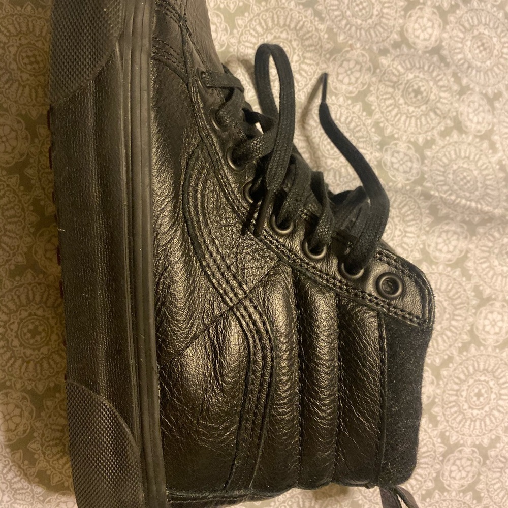 Vans black